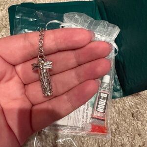 Silver Dragonfly Pendant Necklace